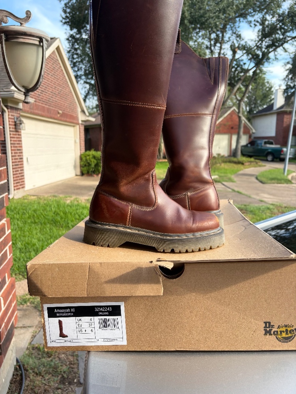 Dr. Martens - Hi Leather Boots